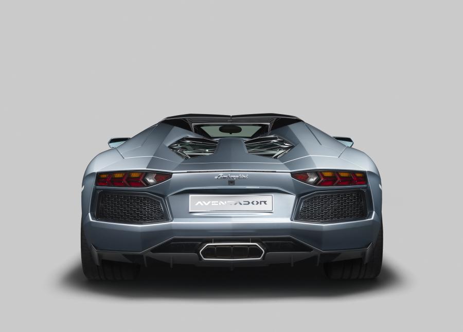  Lamborghini Aventador LP700-4 Roadster 2012 года  (фото 81 из 88)
